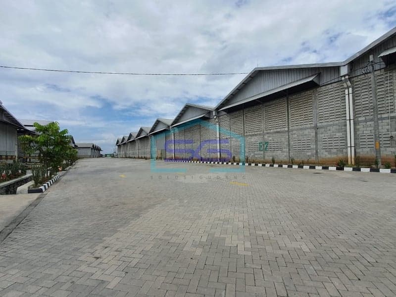 Disewakan Gudang Karawang Barat Bangunan Baru
