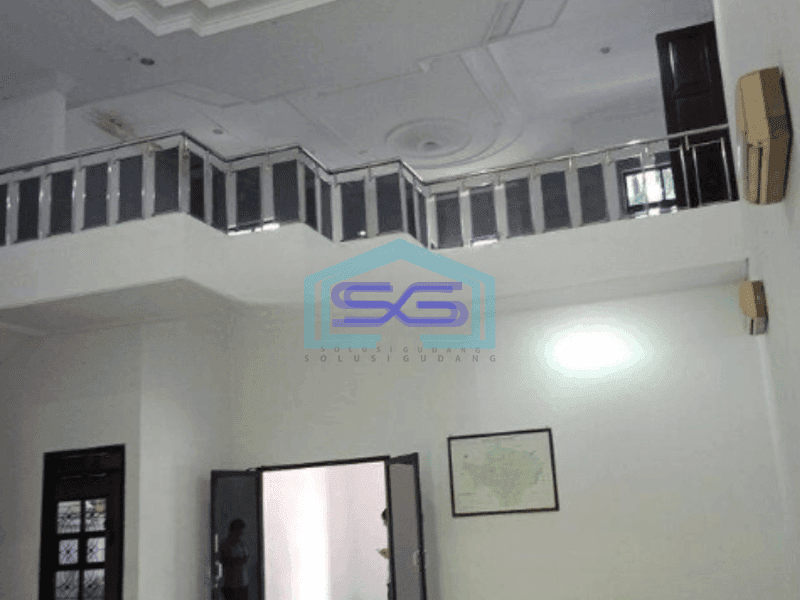 Dijual Ruang Usaha 2 Lantai Lokasi Strategis di Banajarsari Solo