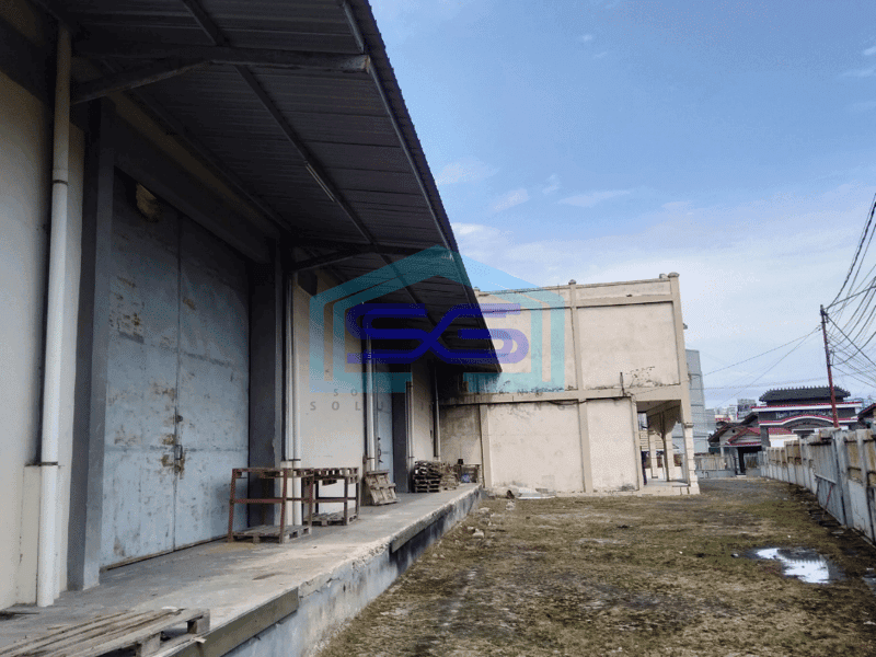 DIJUAL GUDANG STRATEGIS DI JALAN SIAGA