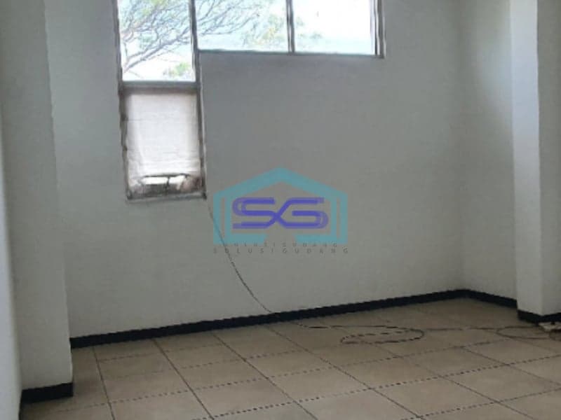 Disewakan Ruko 2Lt Siap Pakai, Di Pasar Modern Batununggal Bandung Luas Bangunan  117 m²