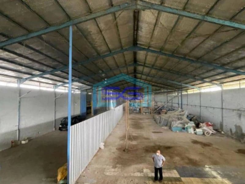 Dijual Gudang Luar Kawasan di Cariu Bogor Kondisi Bagus Bangunan Luas 3263m2