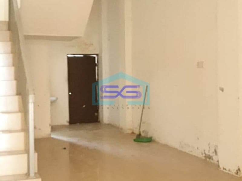 Dijual Ruko Strategis di Jalan Demang Lebar Daun Palembang LB 180m2