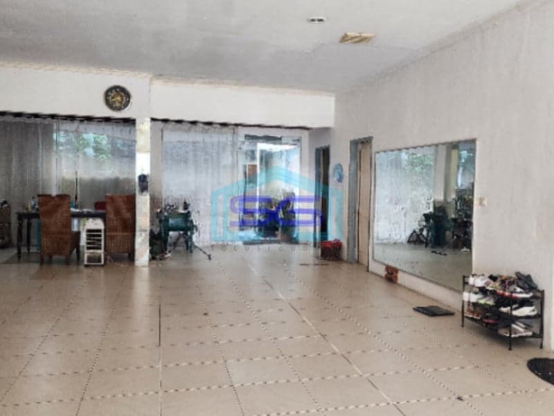 Dijual Ruang Usaha Di Kebayoran Baru Jakarta Selatan Cocok Untuk Usaha LB 600m2