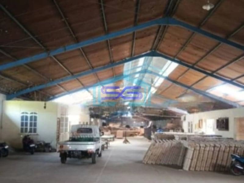 Dijual Pabrik Lokasi Strategis dan Bebas Banjir di Demak Jawa Tengah Luas Bangunan  5000 m²
