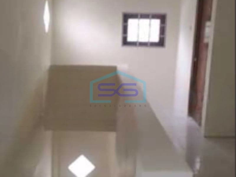 Spacious 2-Story Shophouse for Rent, 220 m² Building Area, Semarang Location