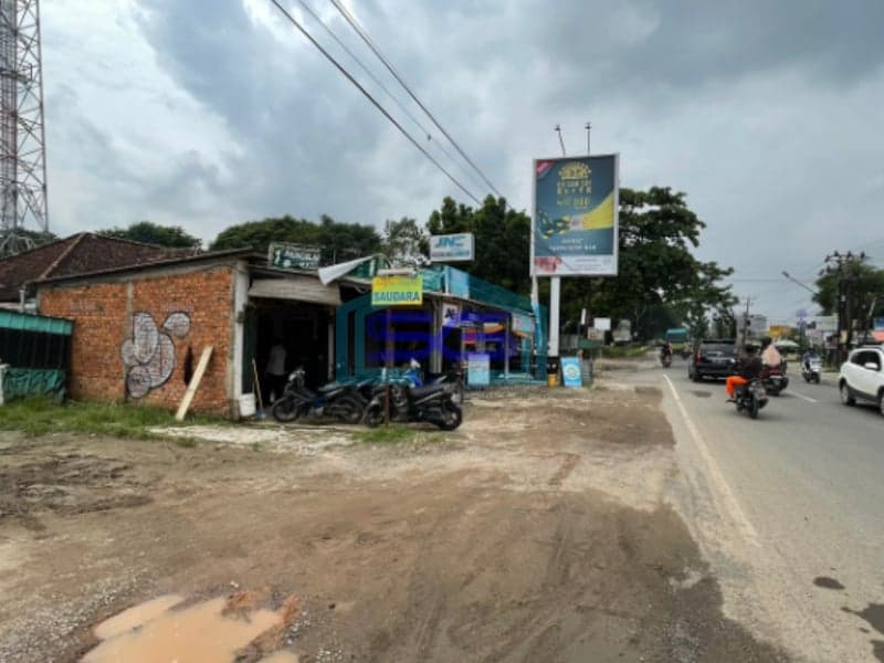 Dijual Tanah Lokasi Beradi di Jalan Mayor Zen Pusri Palembang