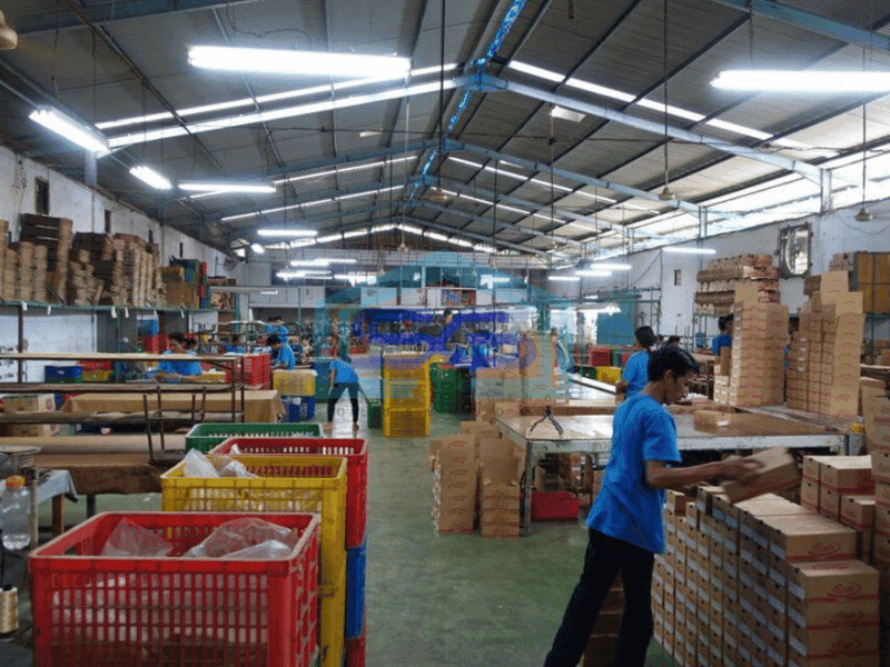 Disewakan Ex pabrik kapuk kayu besar - Jakarta barat