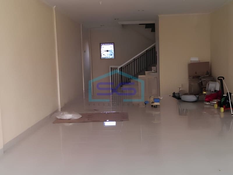 Strategic Shophouse for Sale in Modernland, Tangerang Banten Land Area 90 m²