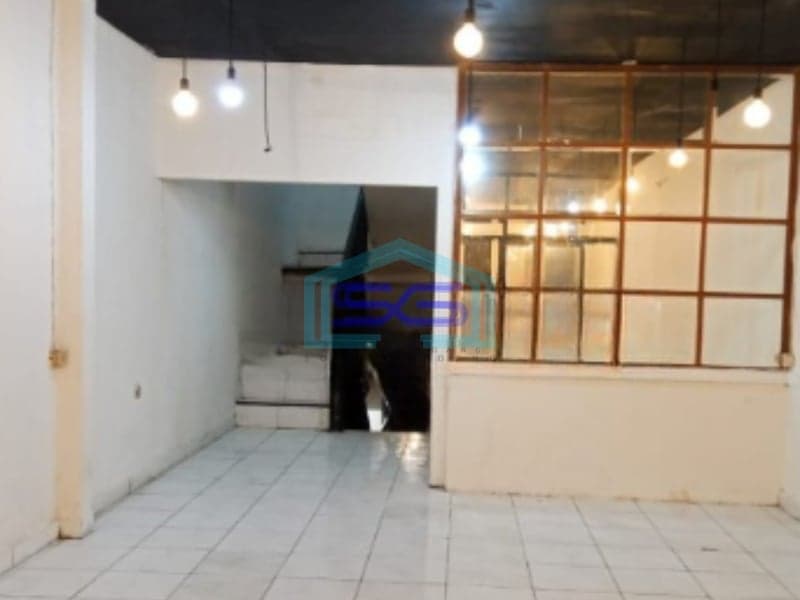Disewakan Ruko Lokasi Bebas Banjir di Tebet Jakarta Selatan Luas Bangunan 243 m²