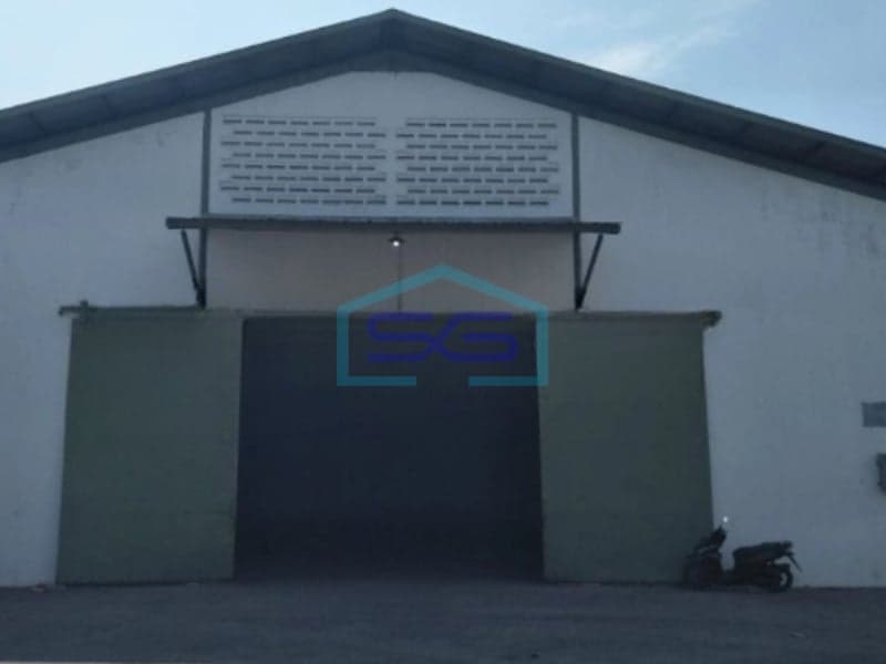 Warehouse for Rent Building Area 903 m² Located in Gresik East Java