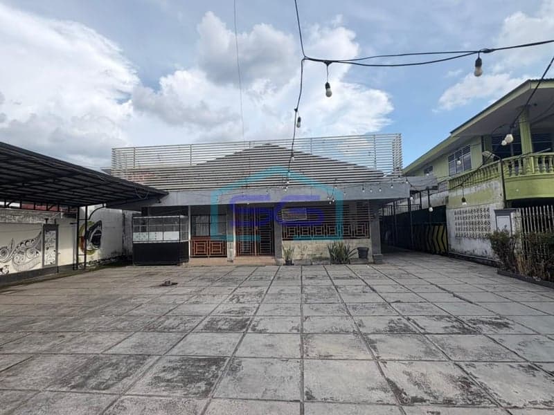 Dijual Lahan & Ruang Usaha di Kota Palembang, Sumatera Selatan Luas Tanah 1.520 m²