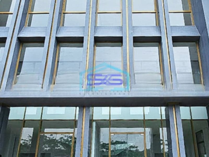 Disewakan Ruko Luas Bangunan 596 m² Lokasi BSD Tangerang