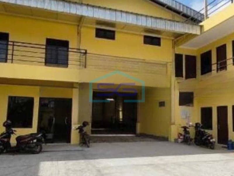 Dijual Gudang Luas Tanah 1800 m² Siap Pakai Lokasi di Pasar Kemis Tangerang