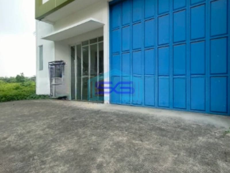 Disewakan Pabrik Luas Tanah 500 m² Lokasi Bebas Banjir di Cikarang