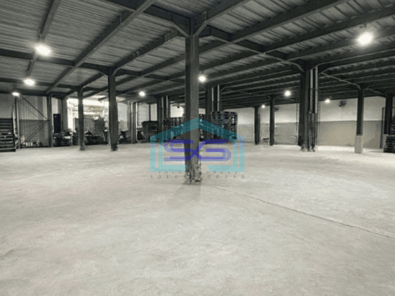 Disewakan Gudang Ada Kantor Luas Bangunan 1000 m² di Cakung Jakarta Timur
