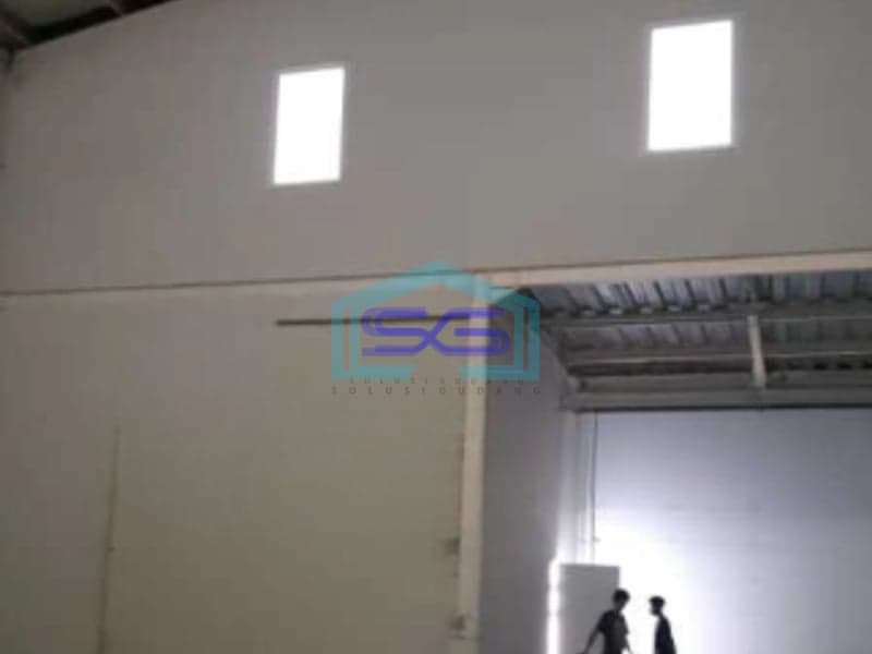 Dijual Gudang Luas Tanah 360 m² Lokasi di Tangerang