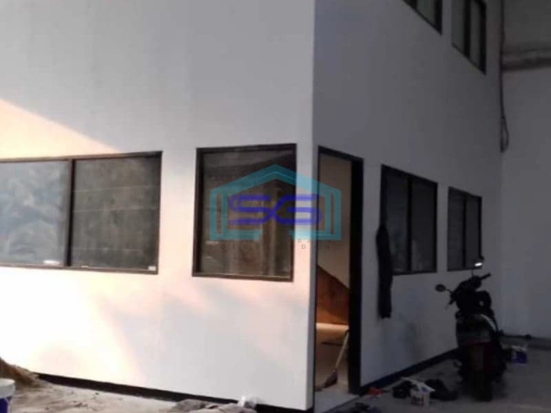 Disewakan Gudang Luas Tanah  1800 m² Lokasi Bebas Banjir di BSD Tangerang
