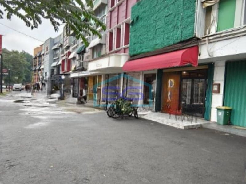 Disewakan Ruko Lokasi Strategis di Pejaten Timur, Jakarta Selatan LB 289 m²