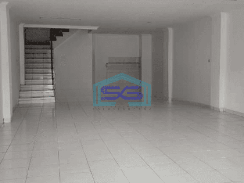Disewakan Ruko Buat Gudang Luas Bangunan  170 m² di Rawamangun Jakarta Timur