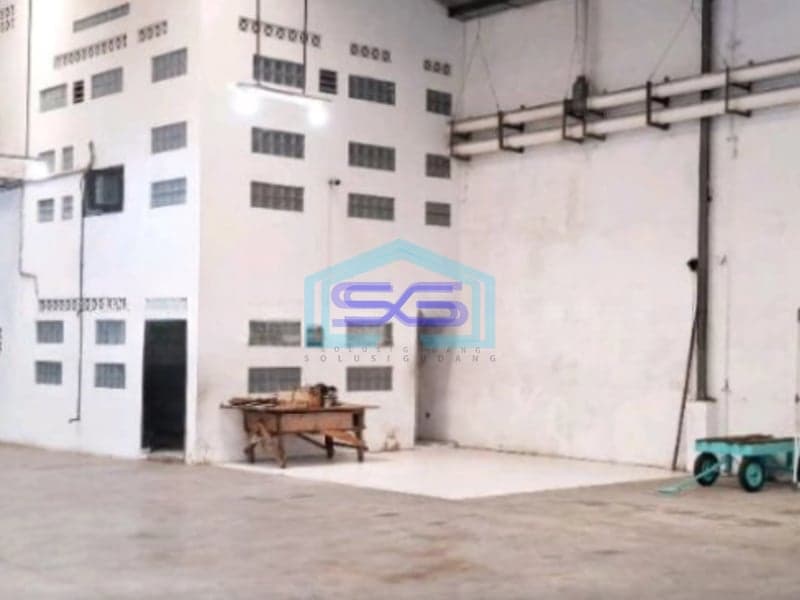 Disewakan Gudang Kawasan Industri Terboyo Megah, Kota Semarang Luas Bangunan  2200 m²