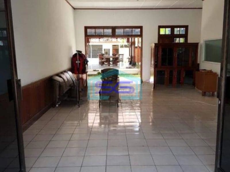 Disewakan Gedung Murah Parkir Luas Cocok Untuk Kantor di Yogyakarta LT 700m2