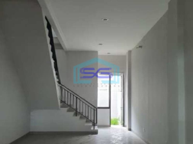 Disewakan Ruko Luas Bangunan  243 m² Lokasi di Pantai Indah Kapuk Jakarta Utara