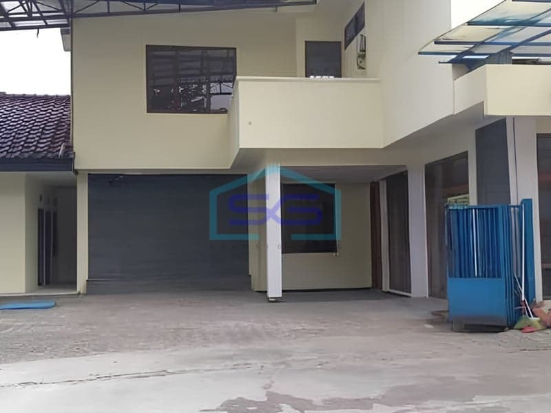 Disewakan Ruang Usaha di Bandung Jawa Barat Luas Bangunan 1208 m²
