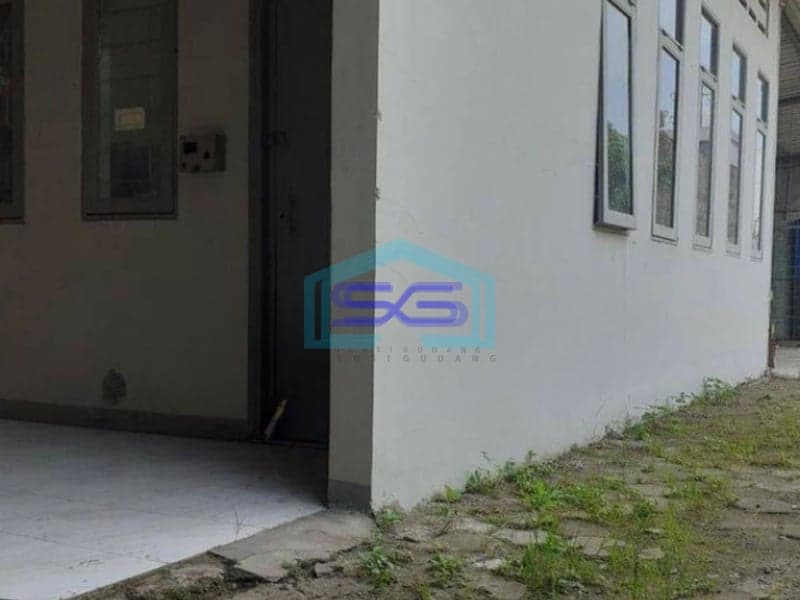Disewakan Gudang di Holis Cigondewah Bandung Luas Tanah 1800 m²