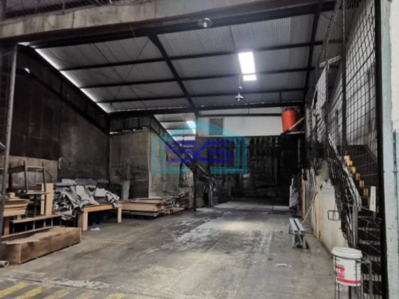 Disewakan Gudang Luas Bangunan 596 m² Lokasi Kalideres Jakarta Barat