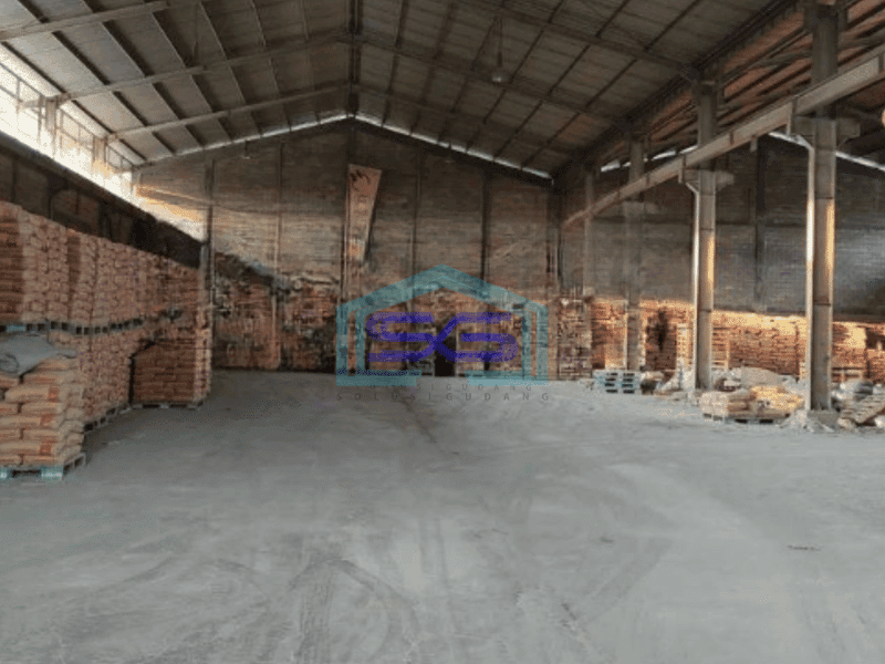 Disewakan Gudang Lokasi Strategis Luas Bangunan 3000 m² di Cakung Jakarta Timur