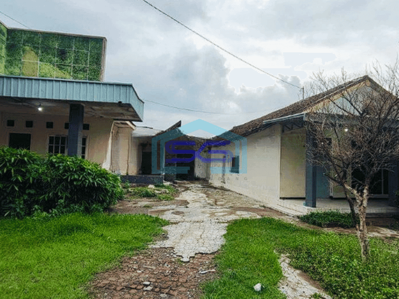 Disewakan Ruang Usaha Lokasi Strategis Di Pusat Kota Kediri LT 980m2
