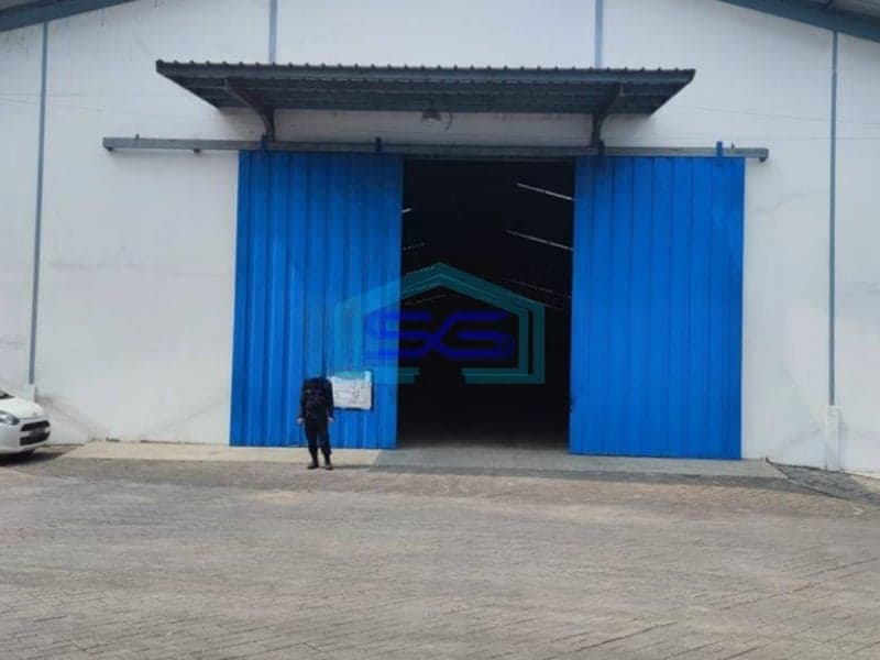 Disewakan Gudang di Klapanunggal Kabupaten Bogor Dekat Tol Gunung Putri Ada Loading Dock
