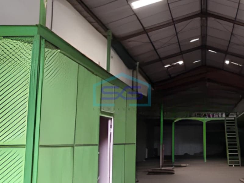 Warehouse for Rent Building Area 420 sqm Located in Wiyung Surabaya