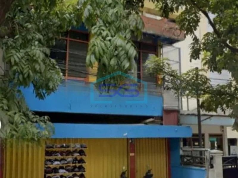 Quick Sale: Strategic Shophouse in Bandung City, West Java, Land Area 110 m²