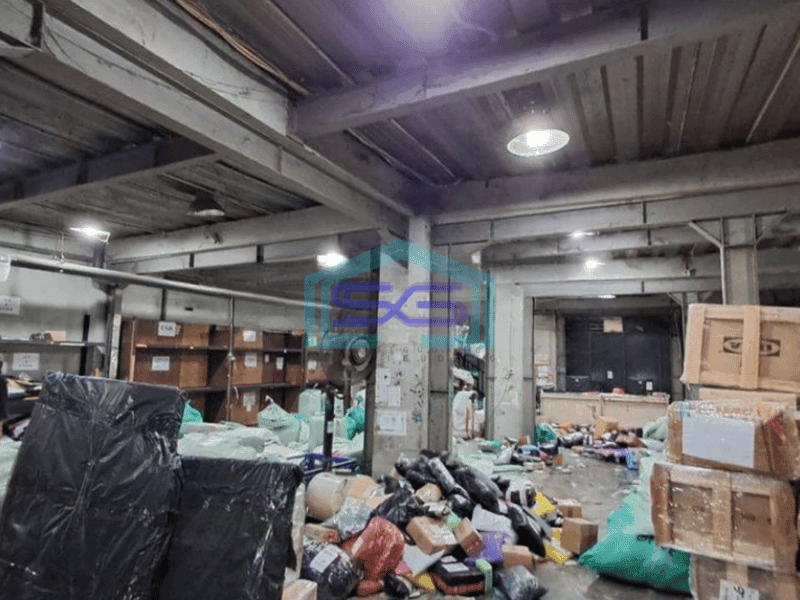 Disewakan Ruko 2 Lantai di Abdulrahman Saleh, Semarang LB 700m2 SHM