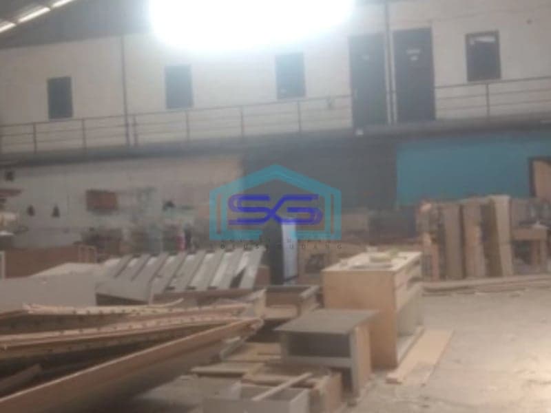 Disewakan Gudang Akses Container 40 Feet Luas Bangunan  600 m² Lokasi Cipondoh Tangerang