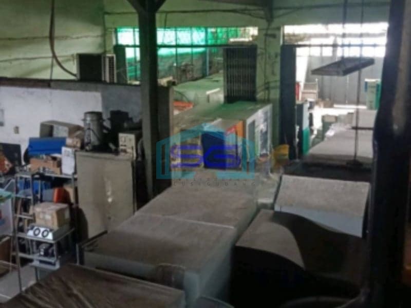Dijual Gudang Lokasi Yang Strategis di Kapu Raya Jakarta Barat Luas 300m2