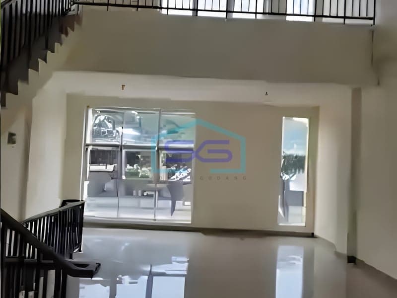 Disewakan Ruko Komersial di Harapan Indah Bekasi Jawa Barat Luas Bangunan 216 m²