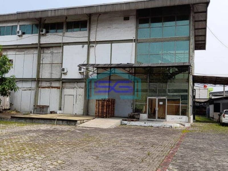 Dijual Tanah dan Bangunan Gudang 3 Lantai di Kapuk Jakarta Utara LT 2800m2