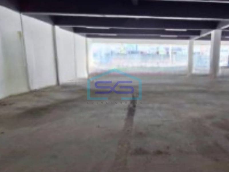 Disewakan Ruko Luas Bangunan 300 m² Lokasi Strategis di Jakarta Selatan