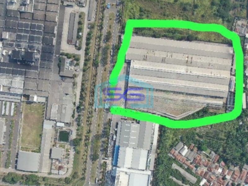 Dijual Pabrik Karawang Timur di kompleks industri Luas Bangunan  25000 m²