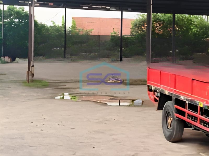 Dijual Gudang Lokasi Strategis Luas Bangunan 300 m² Lokasi Siap Huni di Tangerang Banten