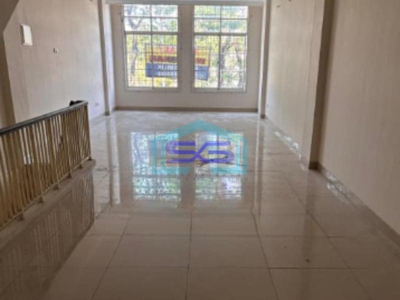 Dijual Ruko Siap Huni di Jakarta Barat Luas Bangunan 250m2