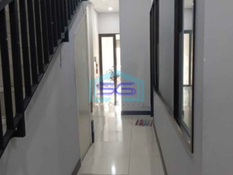 Disewakan Ruko Di Jl. Greenville Raya Luas Bangunan 350m² di Jakarta Barat