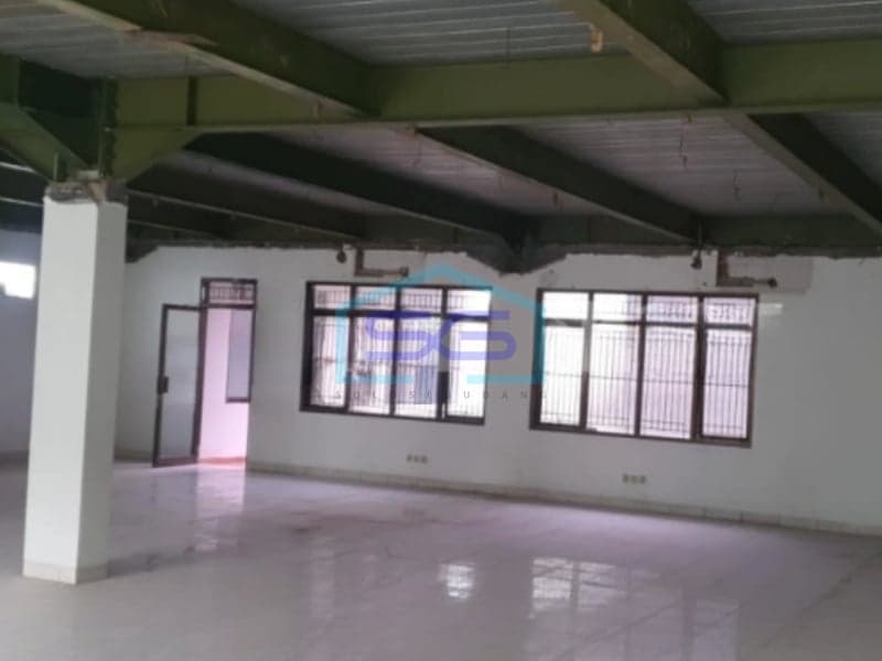 Dijual Ruko Lokasi di Regol Bandung Siap Huni Luas Tanah 350m2