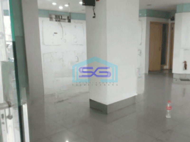 Disewakan Ruko 3 Lantai Luas Bangunan 202 m² Lokasi Surabaya Kota