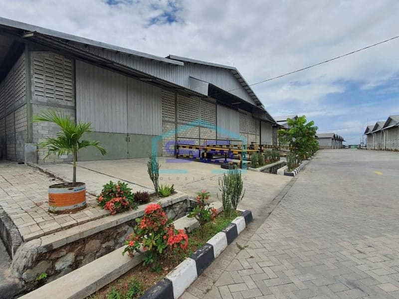 Disewakan Gudang Karawang Barat Bangunan Baru