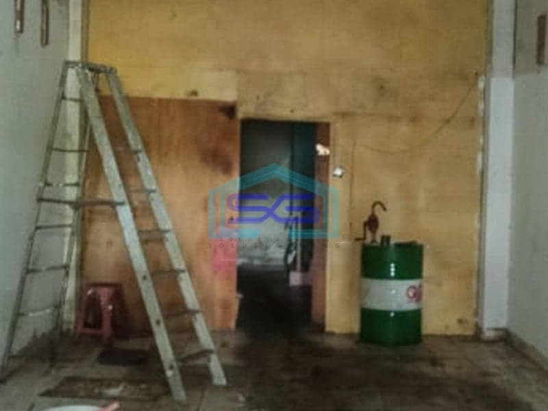 Disewakan 1 Unit Ruko Jalan Kol H Burlian Sebelah Gramedia Km 7 Palembang LB 180m2