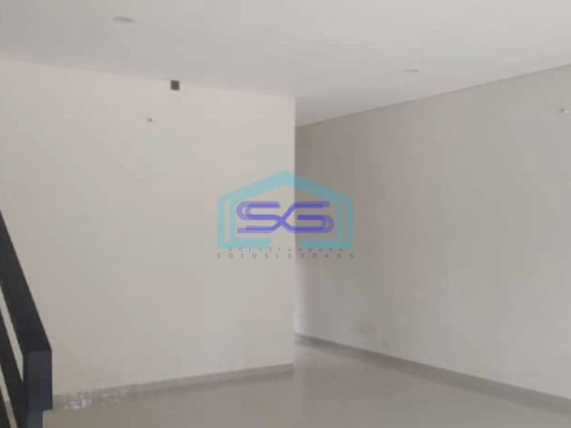 Disewakan Ruko Hadap Jalan Utama Pondok Hijau Gegerkalong Bandung Luas Bangunan  150 m²