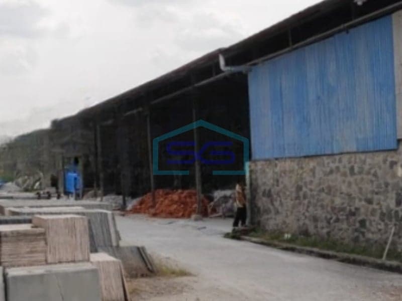 Warehouse for Sale with Building Area 7098 m² in Majalengka, West Java